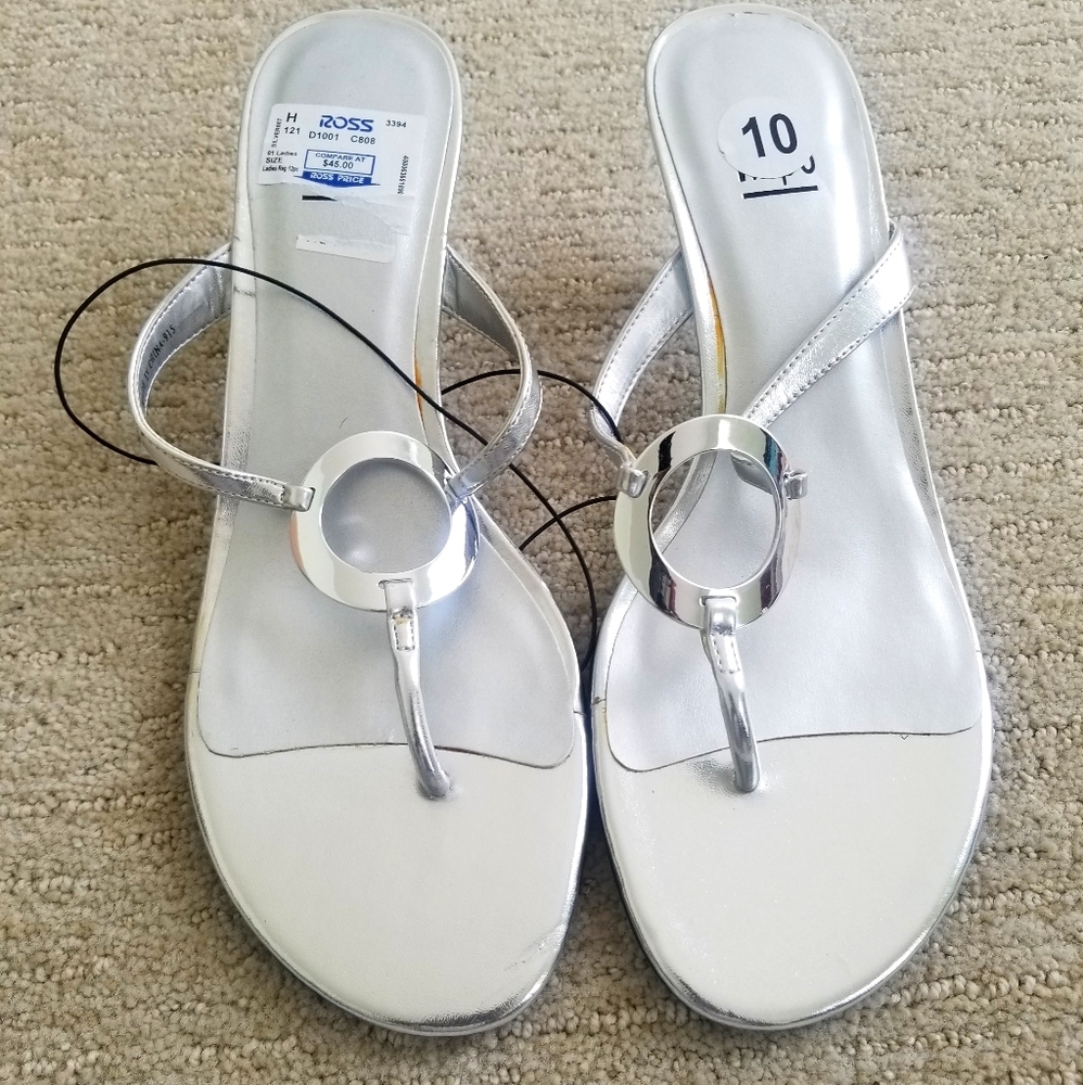 Impo Sandals